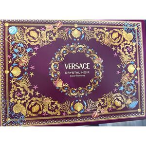 Versace Womens Crystal Noir Eau de Parfum Pour Femme 4-Piece Gift Set NWOT